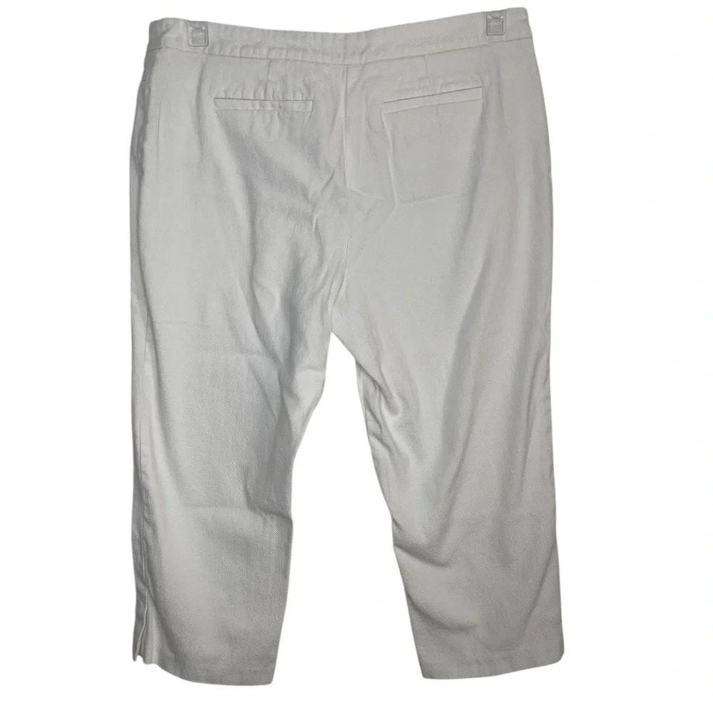 Cato White Textured Fabric Button Zipper Capris Summer Casual